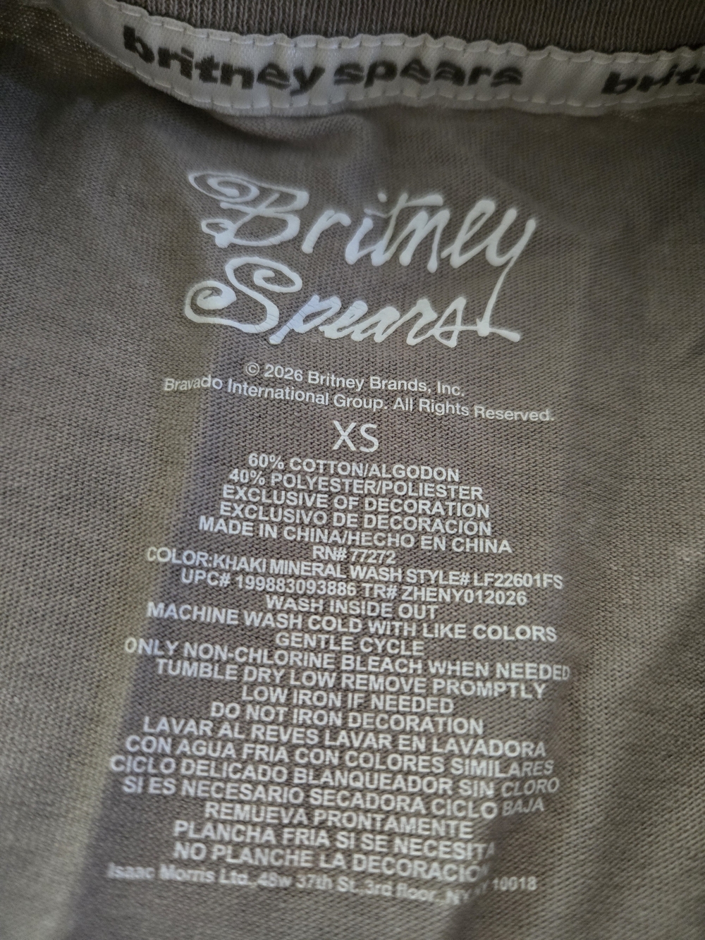 Britney Spears NEW Graphic Cropped T-Shirt Gray "Oops!... I Did It Again" S/M - Picture 7 of 10